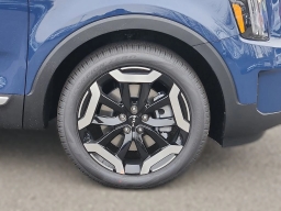 Kia Telluride EX AWD 2025