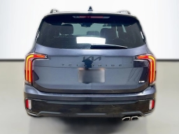 Kia Telluride SX-Prestige X-Line AWD 2025
