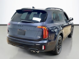 Kia Telluride SX-Prestige X-Line AWD 2025