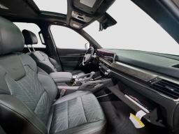Kia Telluride SX-Prestige X-Line AWD 2025