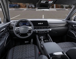 Kia Telluride SX-Prestige X-Line AWD 2025