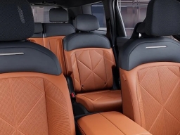Kia Telluride Hybrid SX FWD 2027