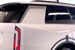 Kia Telluride Hybrid SX FWD 2027