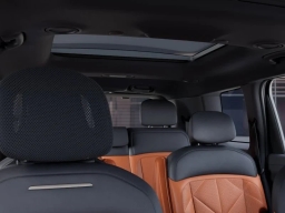 Kia Telluride Hybrid SX FWD 2027