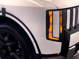 Kia Telluride Hybrid SX FWD 2027
