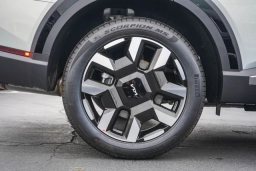 Kia Telluride S FWD 2027