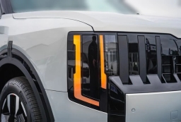 Kia Telluride S FWD 2027