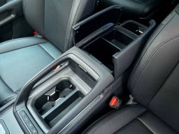 Kia Telluride S AWD 2027