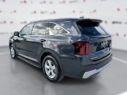 Kia Sorento LX FWD 2026