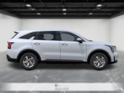 Kia Sorento LX FWD 2026