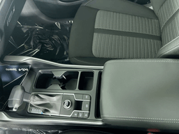 Kia Sorento LX FWD 2026