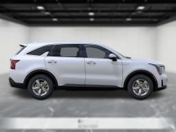Kia Sorento LX FWD 2026