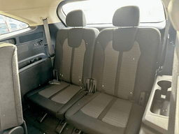 Kia Sorento LX FWD 2026