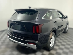 Kia Sorento LX FWD 2026