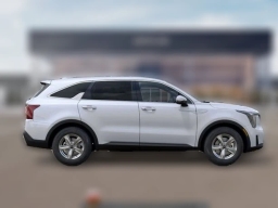 Kia Sorento LX FWD 2025