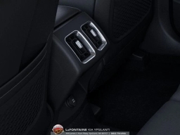 Kia Sorento LX FWD 2025