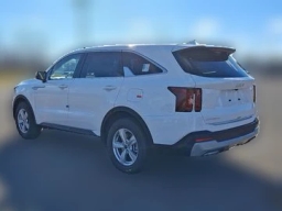 Kia Sorento LX FWD 2026