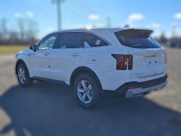 Kia Sorento LX FWD 2026