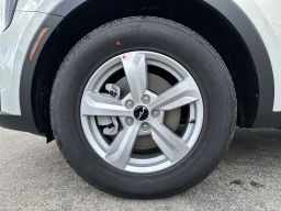 Kia Sorento LX FWD 2026