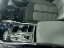 Kia Sorento LX FWD 2026