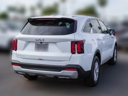 Kia Sorento LX FWD 2026