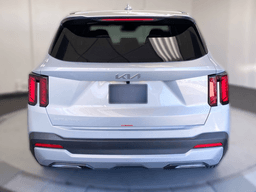 Kia Sorento LX FWD 2026