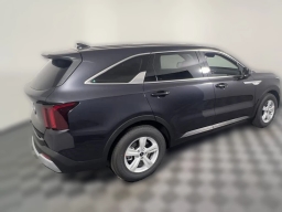 Kia Sorento LX FWD 2026