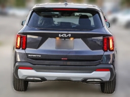 Kia Sorento LX FWD 2026