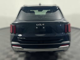 Kia Sorento EX FWD 2026