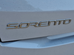 Kia Sorento EX FWD 2026