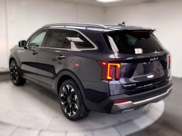 Kia Sorento SX FWD 2026