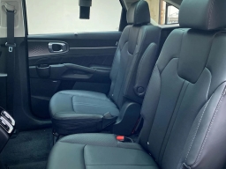 Kia Sorento SX FWD 2026