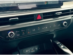 Kia Sorento SX FWD 2025