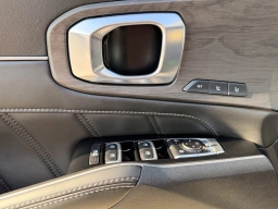 Kia Sorento X-Line SX Prestige AWD 2025