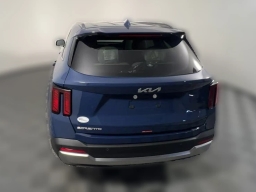 Kia Sorento S FWD 2026