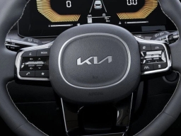 Kia Sorento S FWD 2025