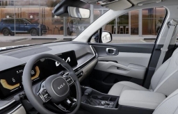 Kia Sorento S FWD 2025