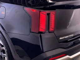 Kia Sorento S FWD 2026