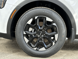 Kia Sorento S FWD 2026