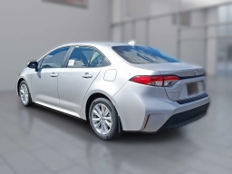 Toyota Corolla LE CVT (Natl) 2026