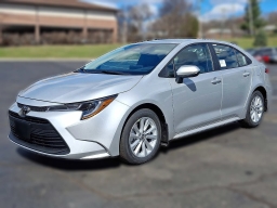 Toyota Corolla LE CVT (Natl) 2026