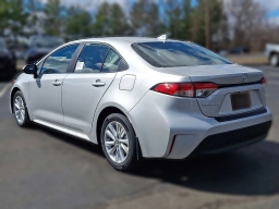 Toyota Corolla LE CVT (Natl) 2026