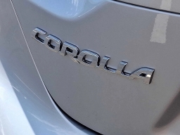 Toyota Corolla LE CVT (Natl) 2026