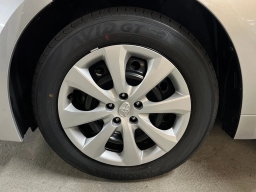 Toyota Corolla LE CVT (Natl) 2026