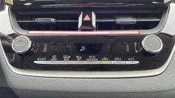 Toyota Corolla LE CVT (Natl) 2026