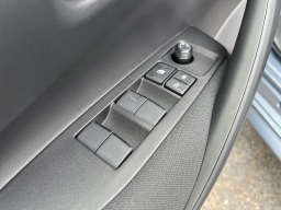 Toyota Corolla LE CVT (Natl) 2026