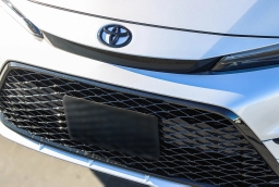 Toyota Corolla SE CVT (Natl) 2026