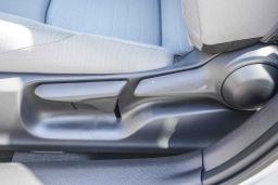 Toyota Corolla SE CVT (Natl) 2026