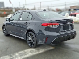 Toyota Corolla SE CVT (Natl) 2026