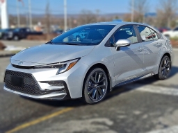 Toyota Corolla SE CVT (Natl) 2026